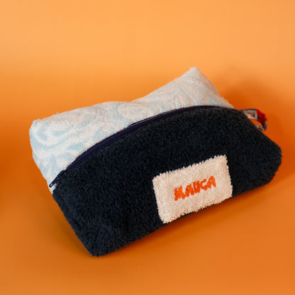 Mauca pouch